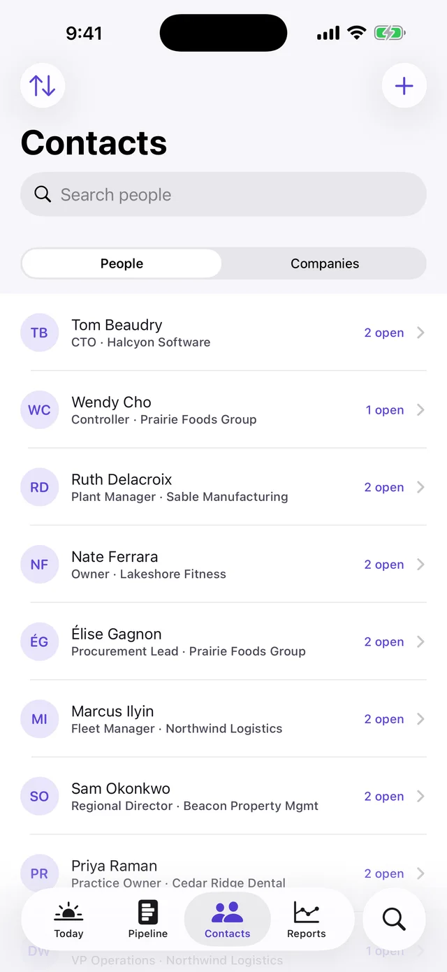 The Clinch contacts screen listing people with their job title, company and how many open deals each one has.